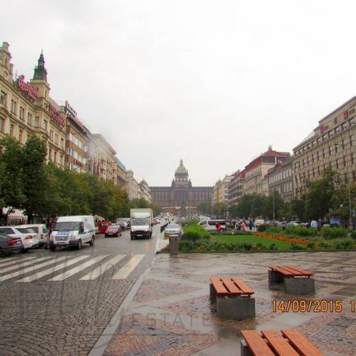 Вацлавская площадь, вид на Национальный музей.