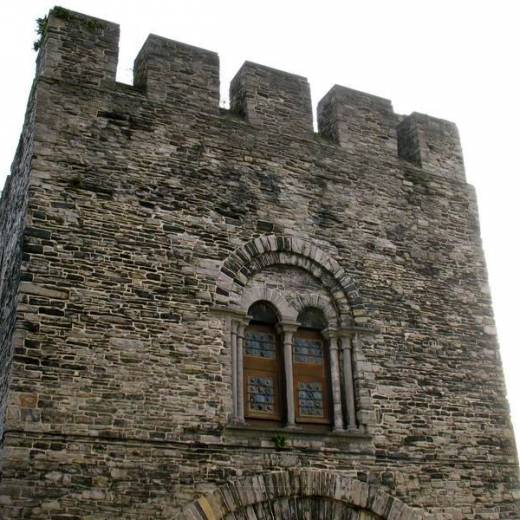 Грэйвенстин замок графов Фландрии.