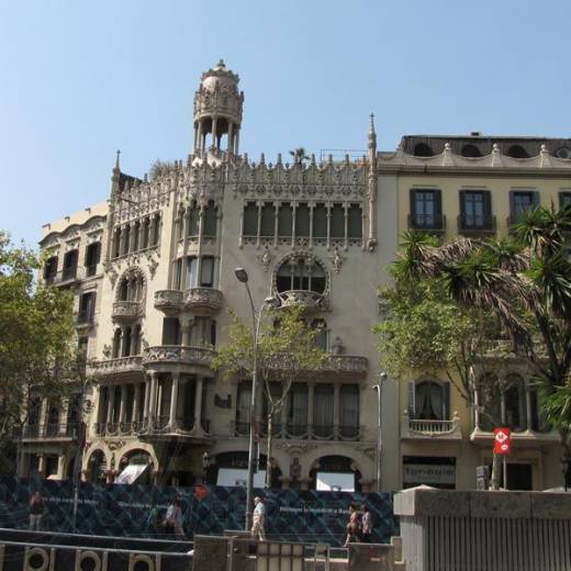 Дом Льео Мурера в Барселоне.
