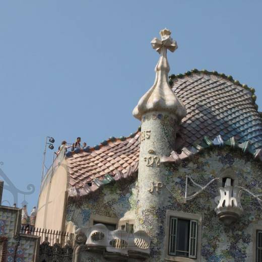 Дом Батльо в Барселоне.