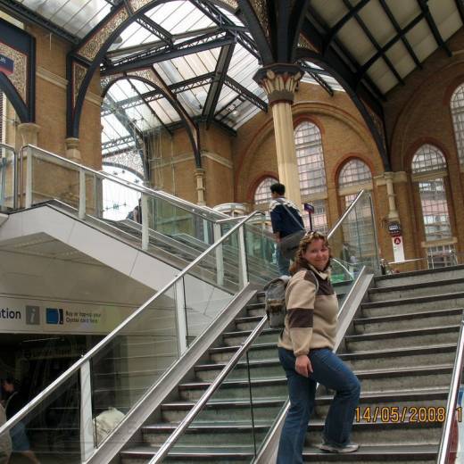 Stansted Express и Вокзал Ливерпуль-Стрит (Liverpool Street Station).