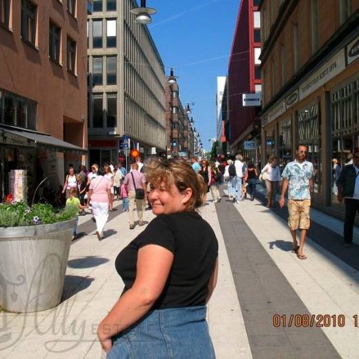 На улице Дротнинготан в Стокгольме. Завершение.