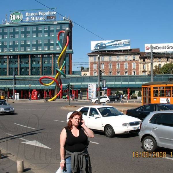 Площадь Луиджи Кадрона