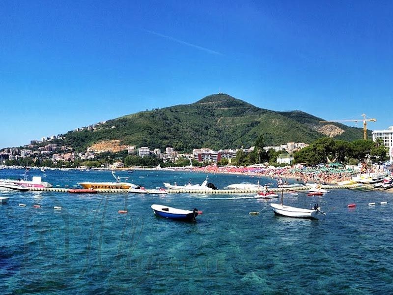 Будванская Ривьера - настоящая жемчужина черногорского побережья.