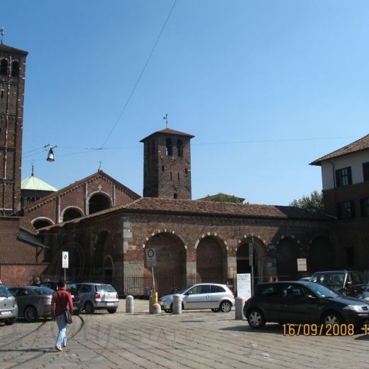 Базилика Сан-Амброджио
