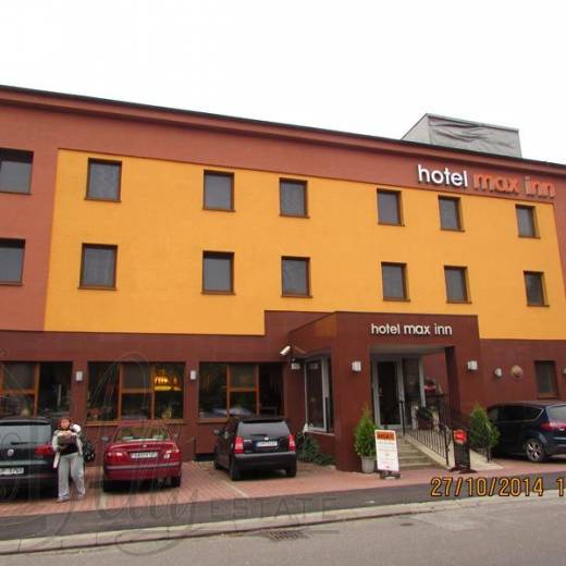Отель Hotel Max Inn в Братиславе.