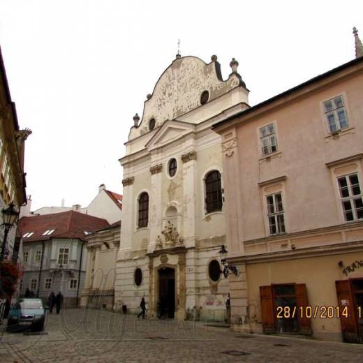Францисканский костел (Františkánsky kostol) Братиславы.
