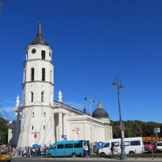 Колокольня Кафедрального собора Вильнюса.