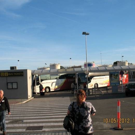 Аавтобус Жирона (Barcelona-Girona Airport)-Барселона.