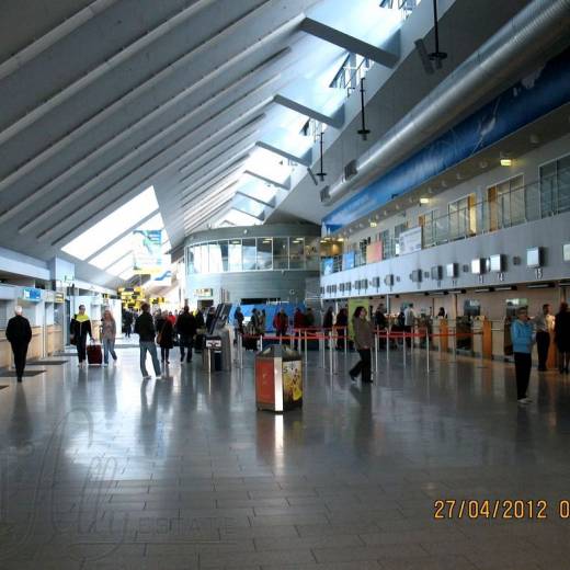 Полезные сервисы в Аэропорту Таллина Lennart Meri Tallinn Airport.
