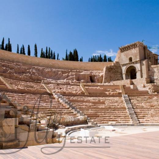 Картахена Museo del Teatro Romano и Castillo de la Concepcion.