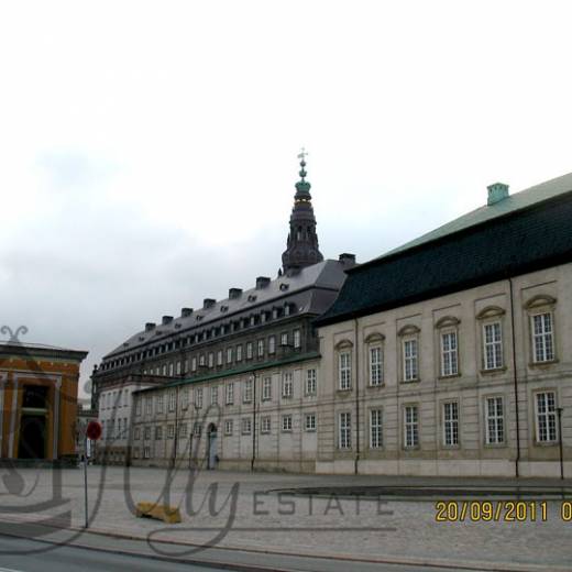 На острове Slotsholmen.