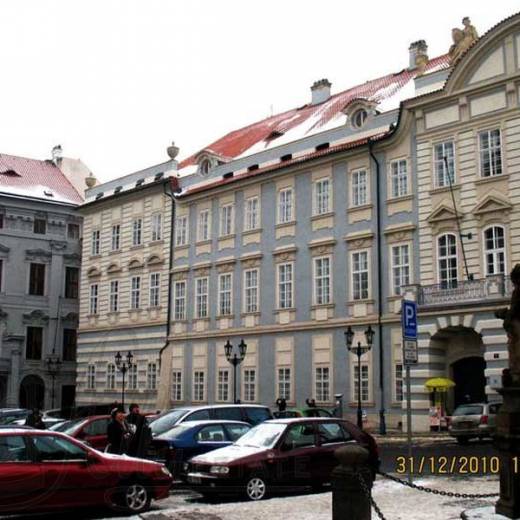 Дворец Лихтенштейнов (Liechtensteinský palace).