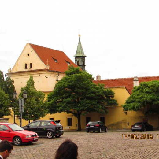 Вокруг Монастыря капуцинов в Праге.