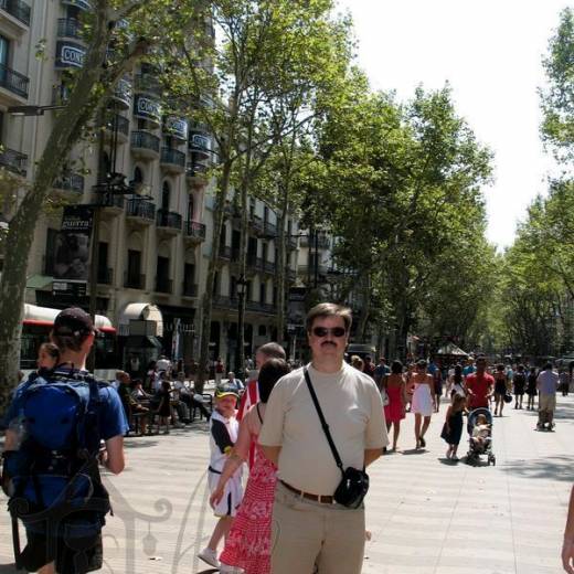 Бульвар Рамбла в Барселоне.