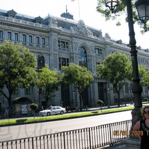 Банк Испании и другие здания на площади Сибелес