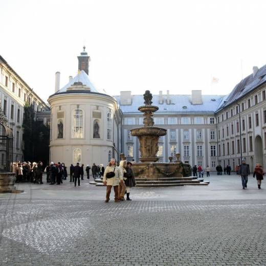 Первый и Второй дворы Пражского Града