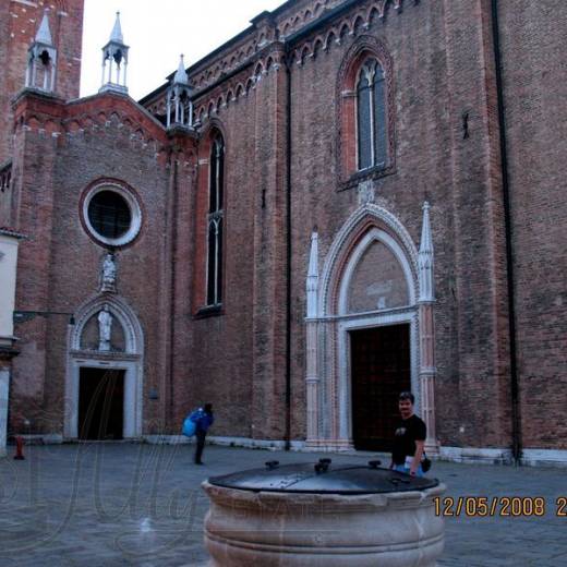 Церковь Девы Марии Славной (Santa Maria Gloriosa dei Frari).