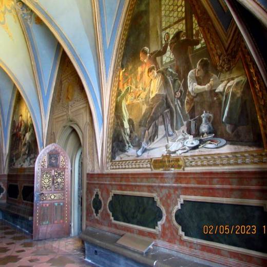 Внутри замка Альбрехтсбург