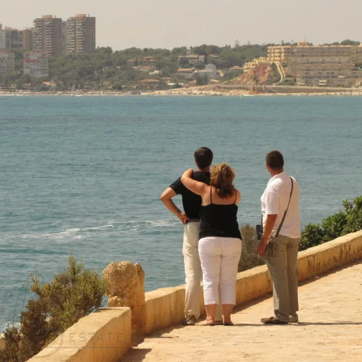 Променад из Кабо Рои