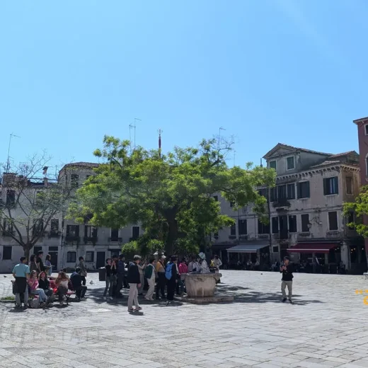 Площадь Кампо делла Брагора