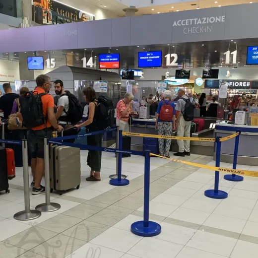 Такси из аэропорта в Бари