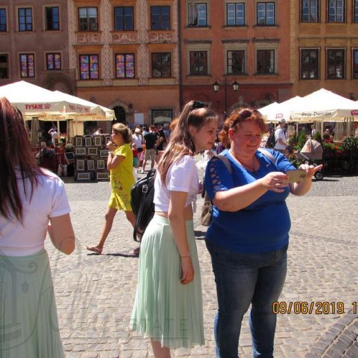 Наше время Рыночной площади Варшавы