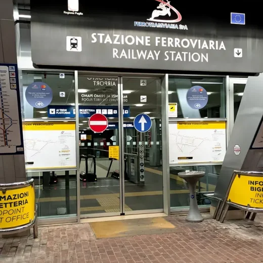 Аэропорт Бари – ж.д.станция