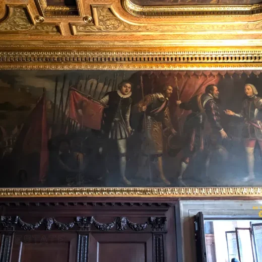 Зал Компаса Дворца Дожей Венеции