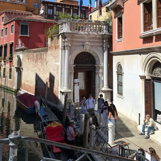 Мосты и улочки Венеции