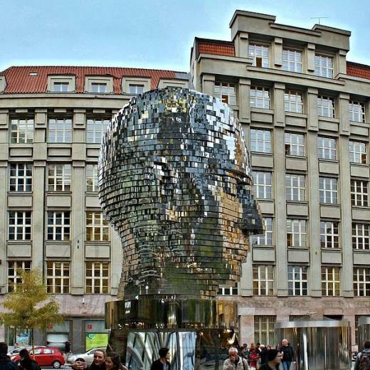 «Голова Кафки» - неплохой образец современного искусства