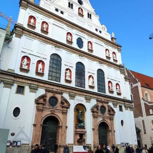 Церковь Святого Михаила в Мюнхене
