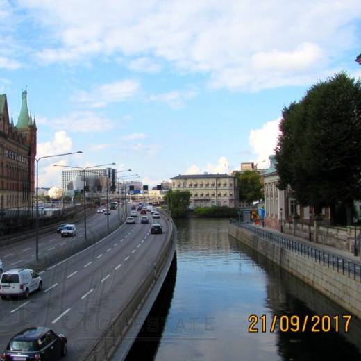 Мост Riddarholmsborn в Стокгольме.
