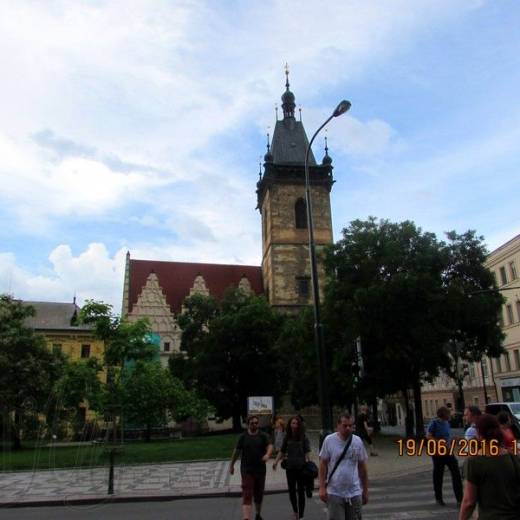 Здание Новоместской Ратуши на Карловой площади.