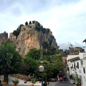 spain-230916-1-00-guadalest