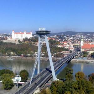 2014.10.27-2 - полдня в Братиславе, Словакия: отель, шопинг центр и пивовар