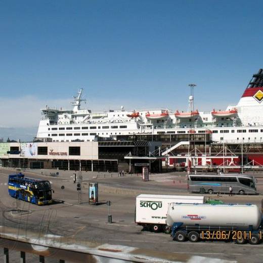 Терминал паромов Viking Line на острове Сёдермальм, Стокгольм, Швеция.